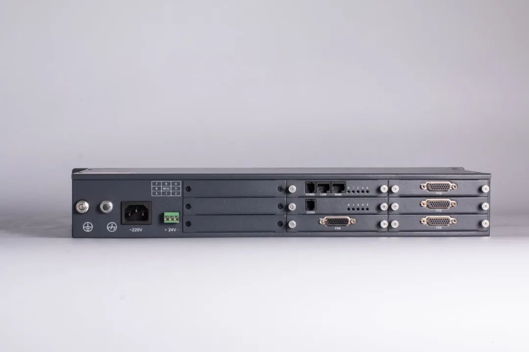4008云顶集团综合接入型语音网关，带交换功能